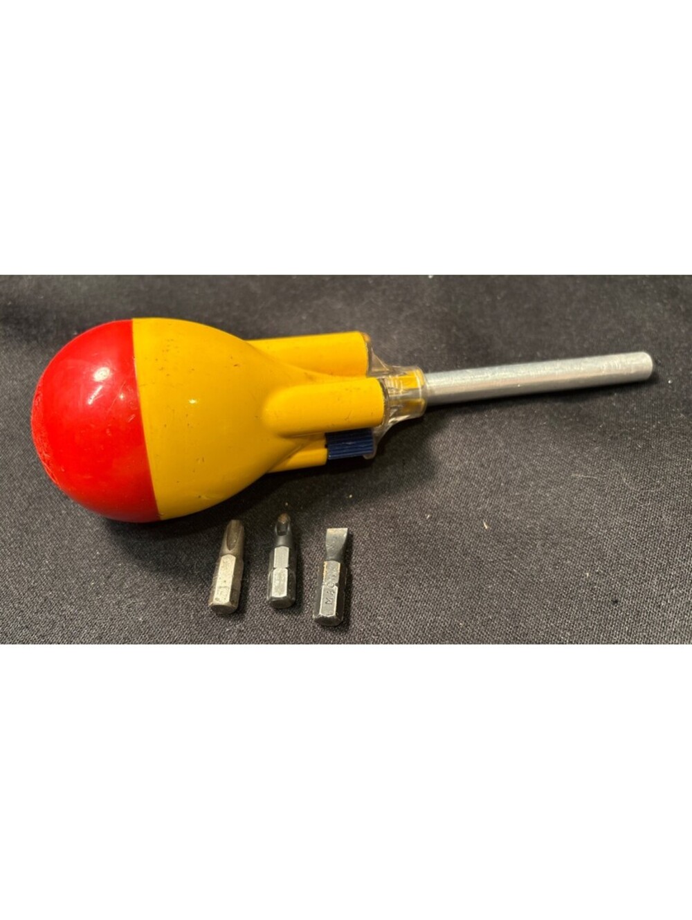 Vintage S/V Tool Co. Screwball Ratchet Driver Reversing Screwdriver W/ 3 Bits
